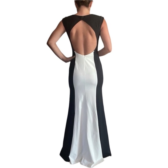 Jovani Evening Gown Black/White - Picture 2 of 4